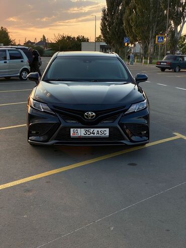 toyota nadya: Toyota Camry: 2018 г., 2.5 л, Автомат, Бензин, Седан