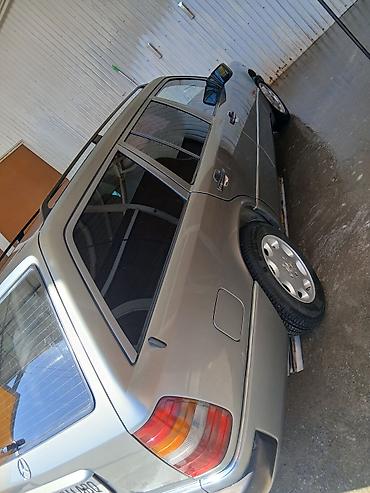 электромобиль новый: Mercedes-Benz W124: 1991 г., 3 л, Механика, Дизель, Универсал — 9