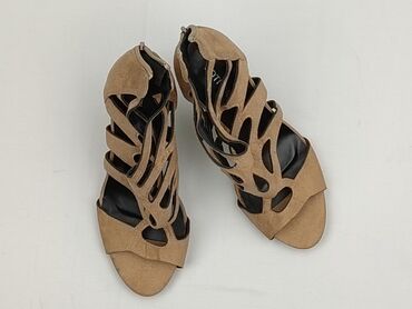 buty z cyrkoniami ccc: Босоніжки жіночі, розмір 40