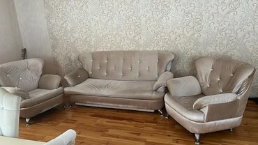 İşlənmiş, Divan, 2 kreslo