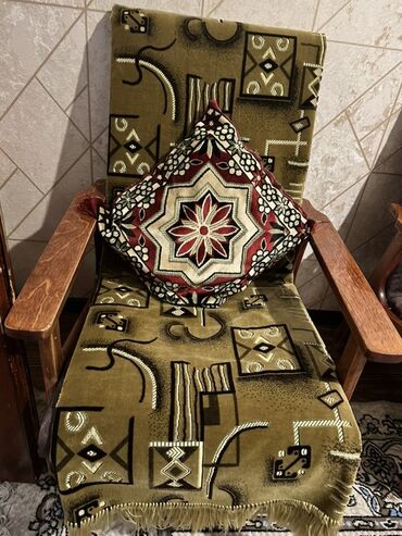 кресла качалка: Kreslo, Parça lalafo.az -da кресла качалка: Kreslo, Parça