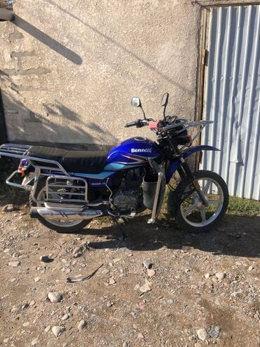 купить багажник на крышу автомобиля бу: Классический мотоцикл 125 куб. см, Бензин, Взрослый