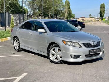 некса 2: Toyota Camry: 2011 г., 2.5 л, Автомат, Бензин, Седан