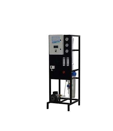 buz masini: Sənaye tipli su təmizləmə qurğusu – RO (Reverse Osmosis) sistemi - — 2
