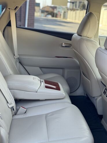 Lexus: Lexus RX: 2010 г., 3.5 л, Автомат, Бензин, Кроссовер — 12