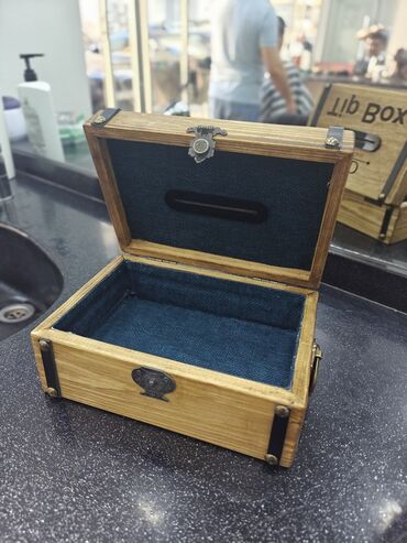 Pul yeşiyi, kassa altları: Коробка для чаевых.tip box. коробка для салфеток соли и зубочисток-15 — 16