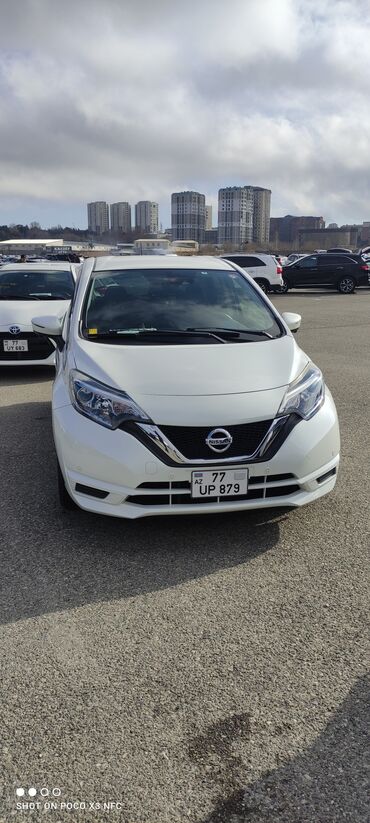 Nissan: Nissan Note: 1.2 l | 2017 il Hetçbek