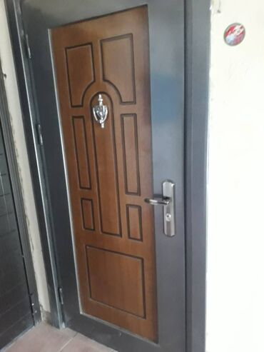 Köhnə tikili: Bakı, 8-ci kilometr, 2 otaqlı, Köhnə tikili, m. Qara Qarayev, 45 kv. m — 10