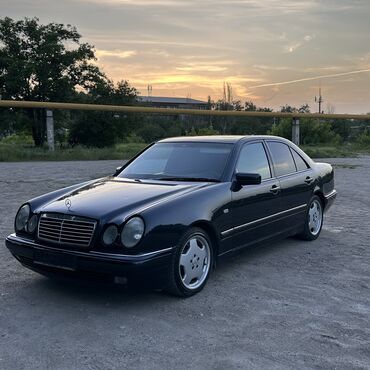 мотор водный: Mercedes-Benz E 420: 1996 г., 4.2 л, Автомат, Бензин, Седан