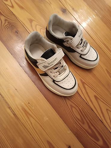 krosofka: Krossovkalar, Nike, Ölçü: 28, Uniseks — 2