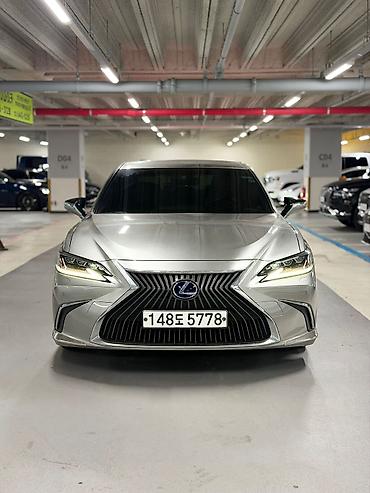 Lexus: Lexus ES: 2020 г., 2.5 л, Гибрид — 13