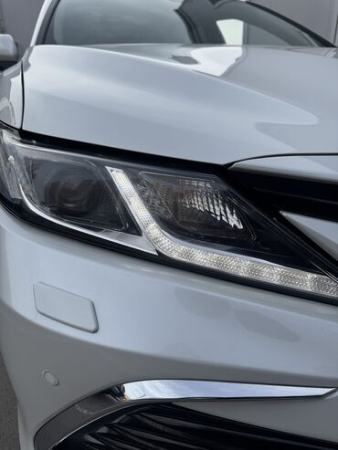 Передние фары: Комплект передних фар Toyota 2023 г., Новый, Оригинал, Япония