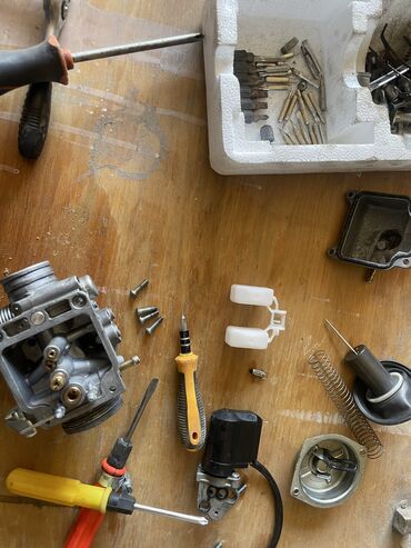 Мотозапчасти и аксессуары: Багажник — 27