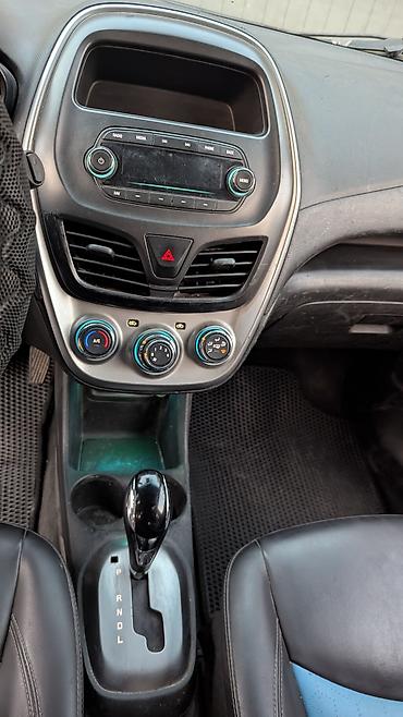 shevrolet lacetti: Chevrolet Spark: 2017 г., 1 л, Автомат, Бензин — 5