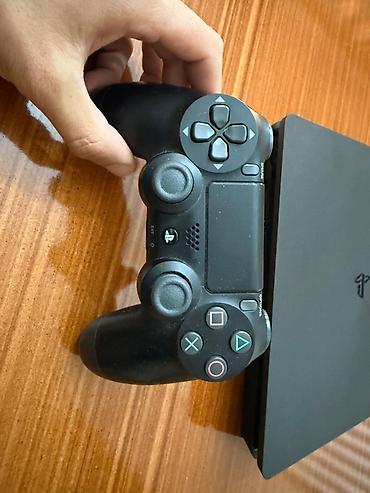 ucuz soyducular: Sony PlayStation 4 Slim oyun konsolu paketi Tərkib: - PS4 Slim (qara — 1