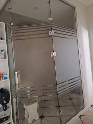 Bunker qapıları: Arakəsmə qapılar