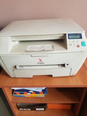 Принтеры: Продаю принтер РЕ114е, 3 в 1, в рабочем состоянии, с полным