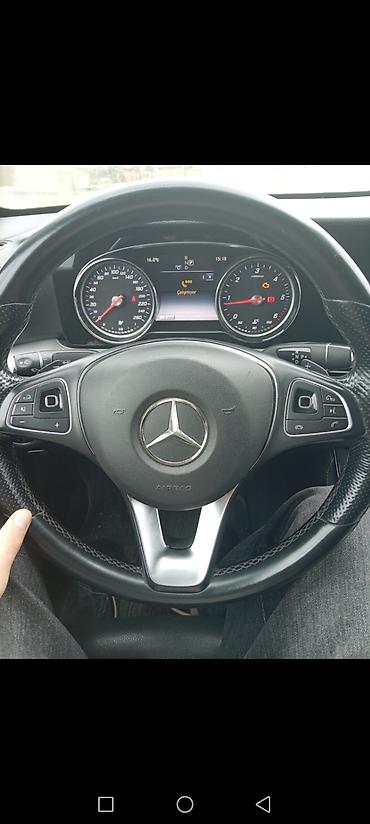 Mercedes-Benz: Mercedes-Benz E-Class: 2 l | 2017 il Sedan — 9