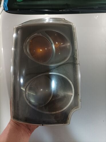лампу головного света фар для мотоциклов ducati: Продам или поменяю оригинал фару от рендж Ровер Вог 2003 г . правая. С