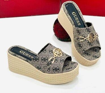 grubin papuce subotica: Guess