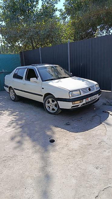 mini itx: Volkswagen Vento: 1996 г., 1.8 л, Механика, Бензин, Седан — 3