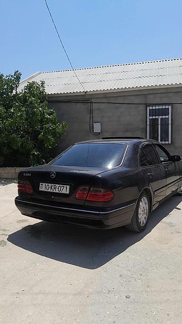 mercedes gls: Salam depo stoplardı.Arxa sağ teref eladı sol terefde cüzi yamağ var — 5