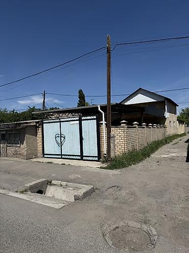 145: Продаётся квартира барачного типа Основные характеристики: - Отдельно — 4