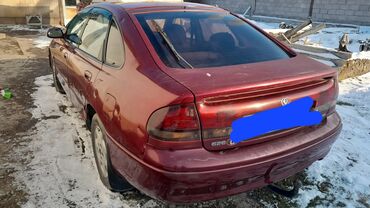 Mazda: Mazda 626: 1.8 л, Механика, Бензин, Хэтчбэк