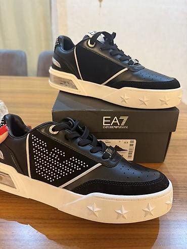 Qadın ayaqqabıları: EA7 Emporio Armani qadın krossovkası Model: X006 XK296 (EA7 Road Star — 2
