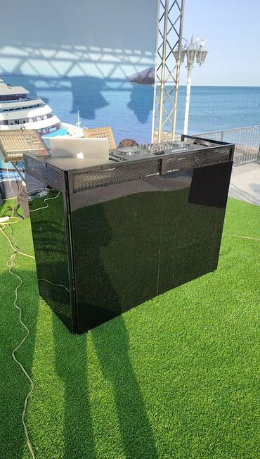 islenmis notebook satiram: Dj stend i (endirim olacaq)
dj stoyka
dj controller masasi