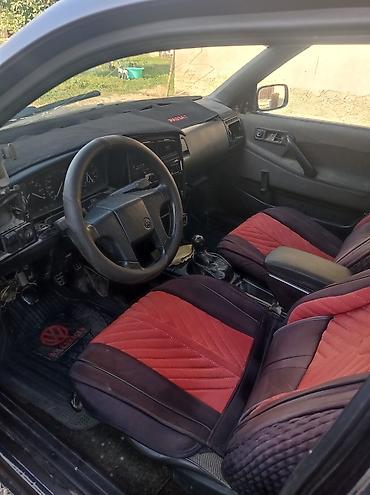 пдр авто: Volkswagen Passat: 1990 г., Механика, Седан — 3