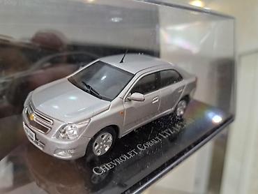 mitsubishi lancer evolution: Chevrolet Cobalt LTZ 1.4 (2011) kolleksiya modeli - Miqyaslı die-cast — 1