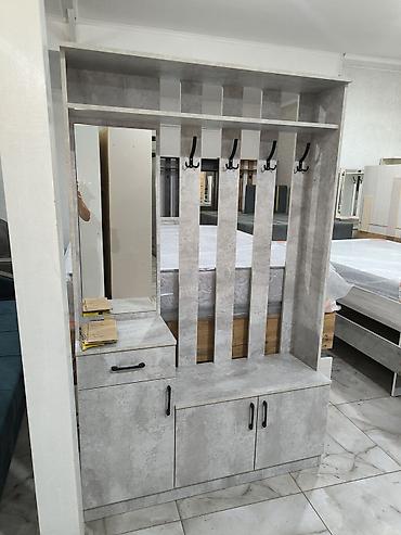 standing mirror: Гарнитур для прихожей, Новый, Шкаф, Обувница, Трюмо, ДСП, Платная доставка, Самовывоз — 2