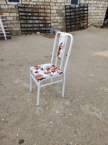 Masa və oturacaq dəstləri: Mətbəx üçün, Yeni, Açılmayan, Kvadrat masa, 4 stul -da lalafo.az — 12 Masa və oturacaq dəstləri: Mətbəx üçün, Yeni, Açılmayan, Kvadrat masa, 4 stul — 12