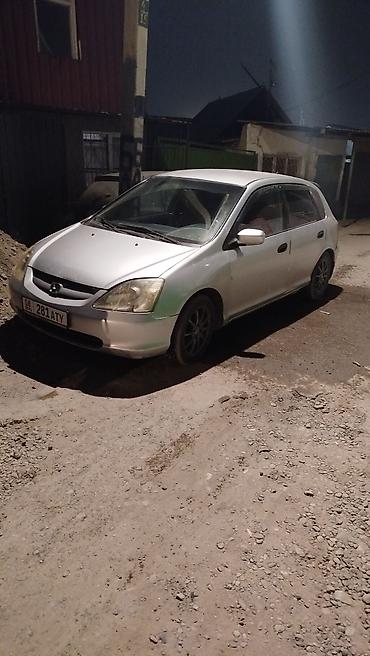 toyota hice: Honda Civic: 2002 г., 1.5 л, Механика, Газ, Хэтчбэк — 4