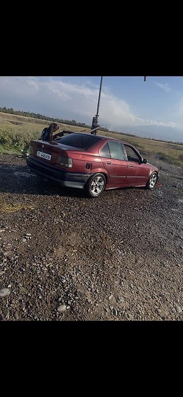 BMW: BMW 3 series: 1992 г., Седан — 2