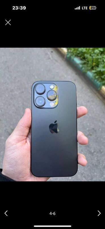 Apple iPhone: IPhone 14 Pro, Б/у, 256 ГБ, Space Gray, Зарядное устройство, Защитное стекло, Чехол, 87 %