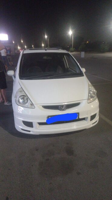туманик хонда фит: Honda Fit: 2002 г., 1.3 л, Вариатор, Бензин, Хэтчбэк