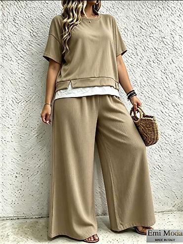 mango beograd: 05. Komplet za punije
2XL 3XL 4XL 
Cena : 3.000 dinara H — 3