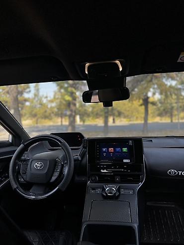 Toyota: Toyota bZ4X: 2024 г., Электромобиль, Кроссовер — 8