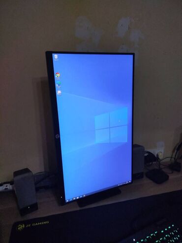 lcd monitor: HP x27 modeli 27 lik monitordu full hd 165hz suretle ips Gaming