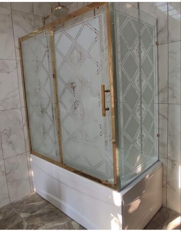 Duş kabinaları, arakəsmələr: Yeni Üstü açıq kabina, Künc üçün, Pulsuz çatdırılma — 8