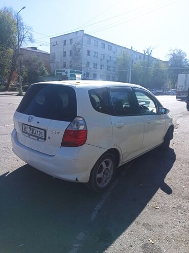 тойота 2005: Honda Fit: 2005 г., 1.3 л, Вариатор, Бензин, Хэтчбэк