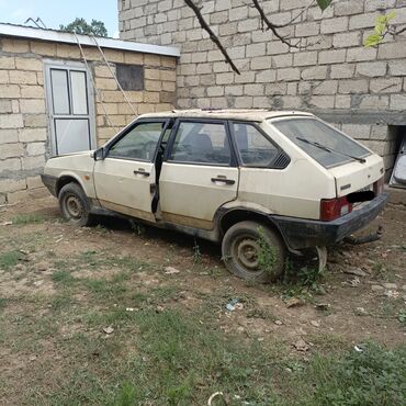 Sənədsiz satılır motor zbor 700 manat karoffka 300 manat maşın zbora
