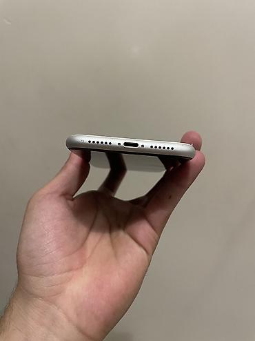 iphone xr 10: IPhone Xr, Новый, 128 ГБ, Белый, Чехол, 78 % — 3