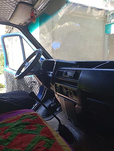 мото бокс: Ford Transit, синий фургон/бортовой малотоннажник. Основные — 3