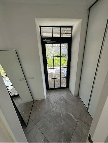 Продажа коттеджей и домов: 5 комнат, 240 м², 10 соток, Бишкек, Киргизия 1 Агентство недвижимости — 11