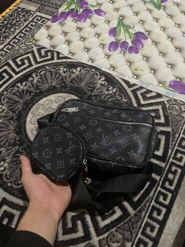 louis vuitton оригинал: Барсетка, Louis Vuitton, Материал: Экокожа, Оригинал, Новый