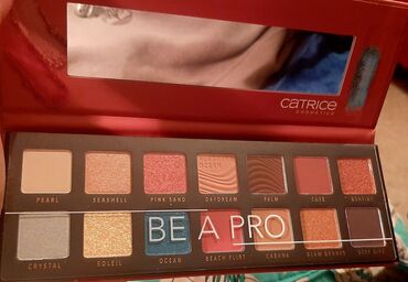 Šminka: Catrice pro slim blushing ocean paleta senki Novo sa celofanom. Uz — 8