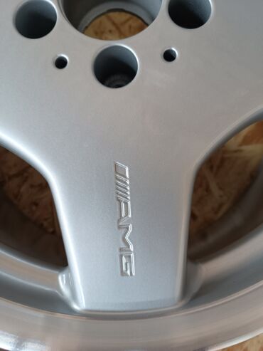 Диски: Литые Диски R 18 AMG, Комплект, отверстий - 5, Б/у — 4